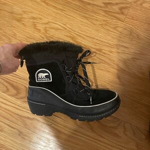 Women’s Black Sorel Snow Boots